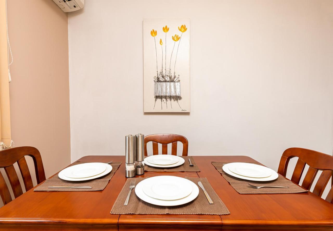 The Walnut 2Bd Apartment Plovdiv Exterior photo