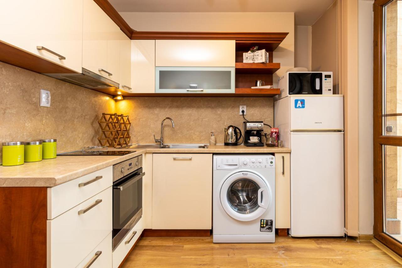 The Walnut 2Bd Apartment Plovdiv Exterior photo